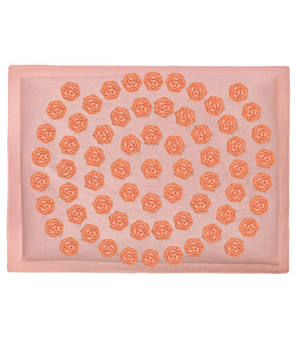 Подушка акупунктурная IGORA (45х35) - цвет пудра, аппликаторы цвета персик.